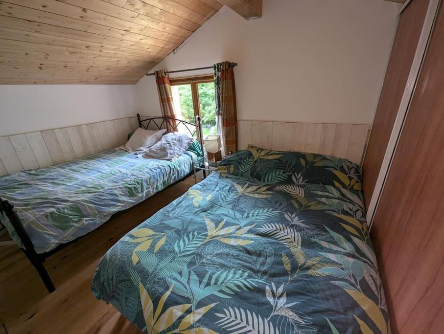 Gite Zen Dans Les Bois Blesignac Esterno foto