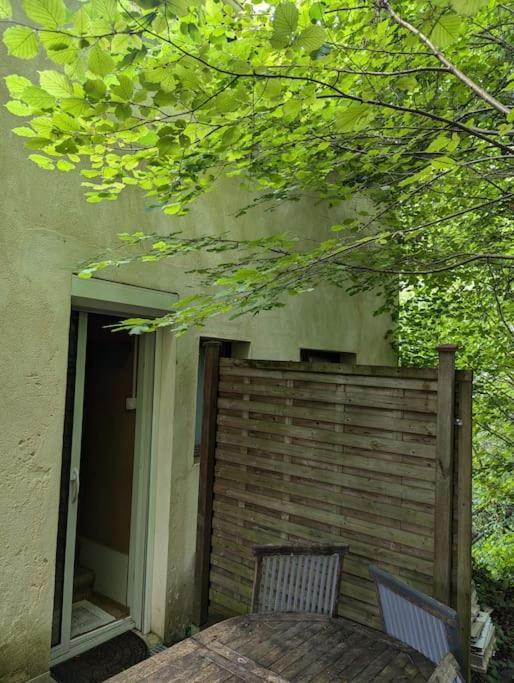 Gite Zen Dans Les Bois Blesignac Esterno foto